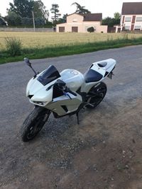 Honda CBR 600R Komplettumbau + Lackierung